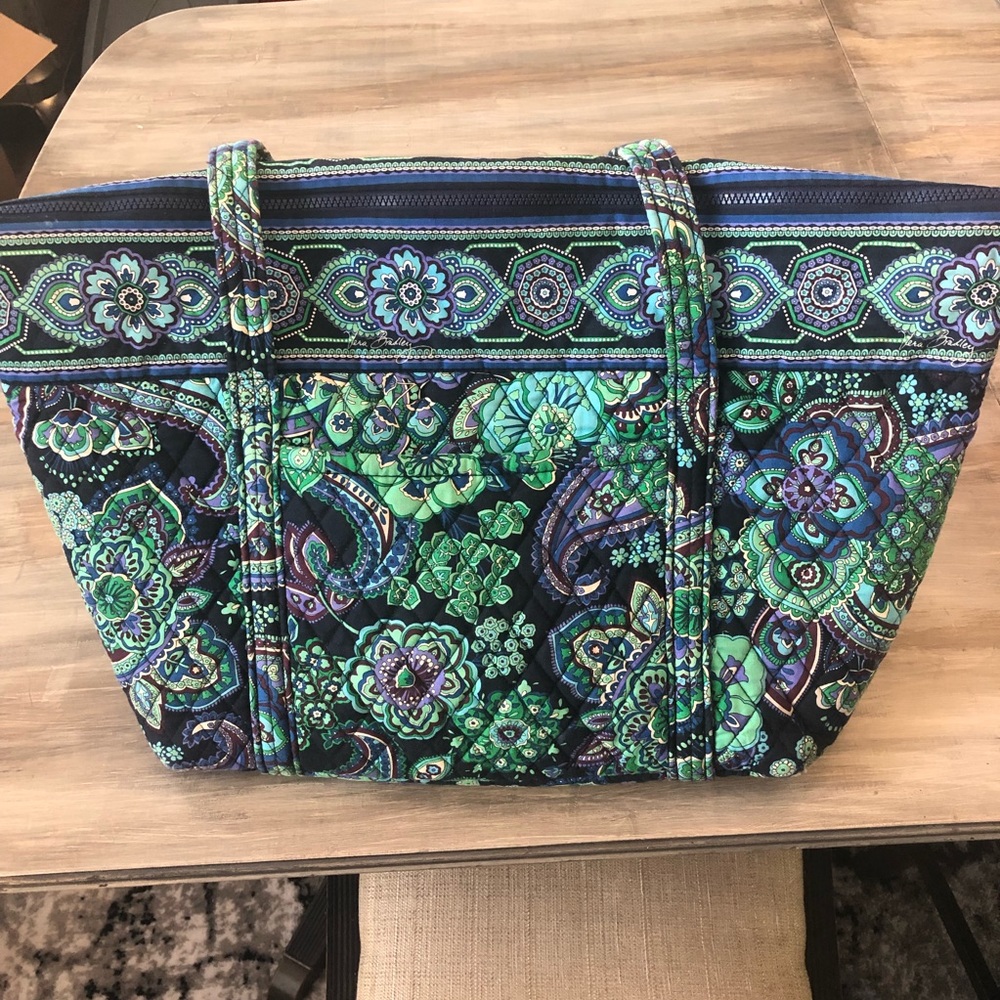 Vera Bradley bag